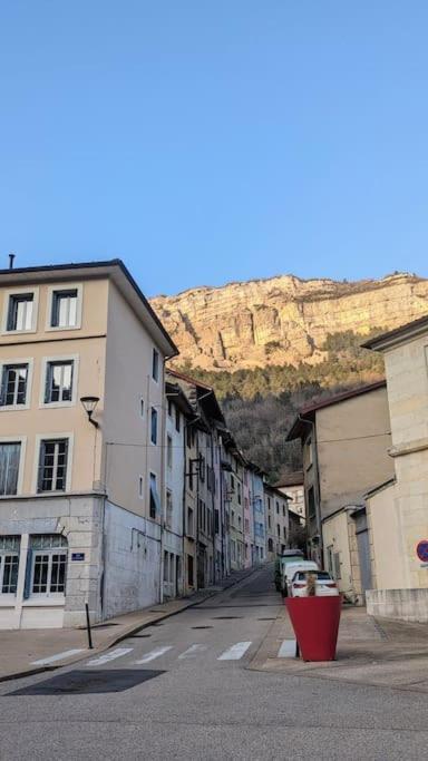 Zen Home - Appartement Jusqu'A 4 Voyageurs Nantua Buitenkant foto